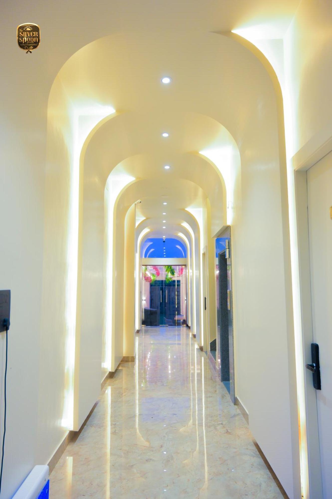 The Silver Spoon Hotel & Restaurant Bundi Exterior photo